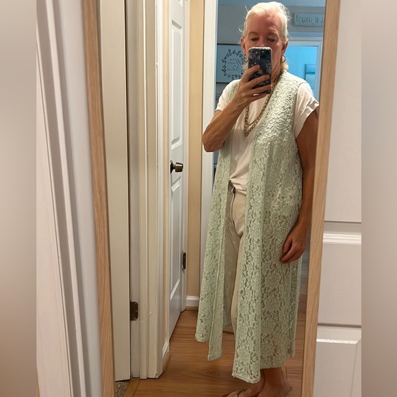 LuLaroe Lace mint Joy…Size Large - Picture 8 of 8